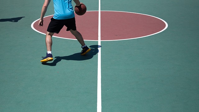 كرة القفز في لعبة كرة السلة