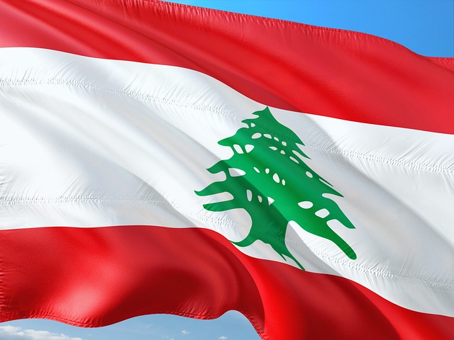 لبنان: الموقع، السكان، الاقتصاد والتاريخ
